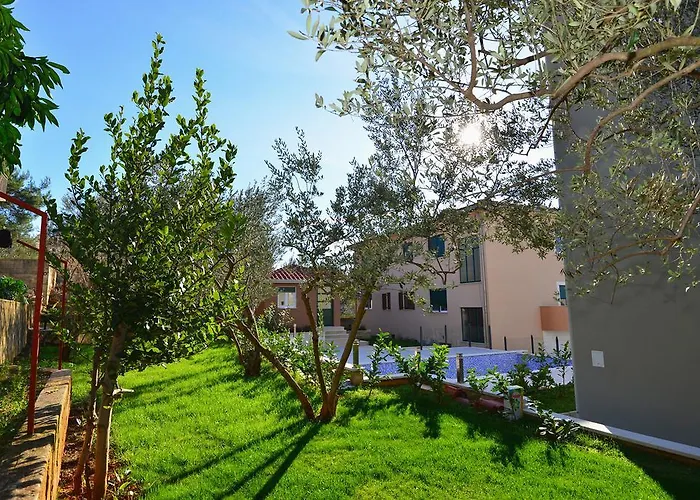 Coratina Appartement *