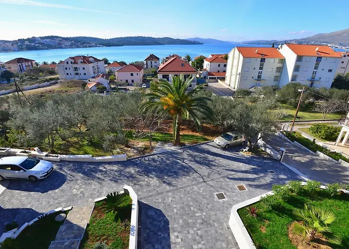 Coratina Appartement *