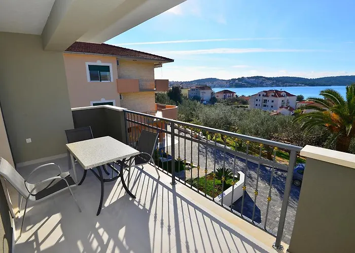 Coratina Appartement Trogir